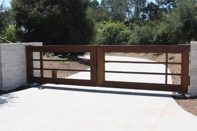 Mahogany Wood Gates