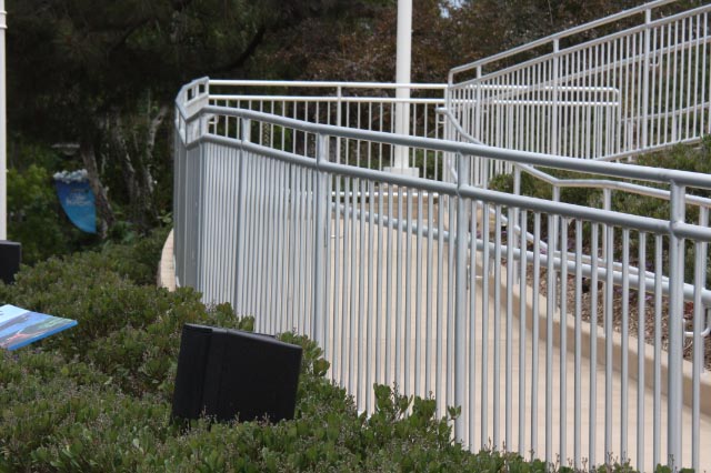 Sea World Aluminum Stair Handrail.jpg 5